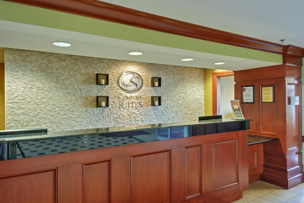 Comfort Suites Manassas Battlefield Park Exterior photo