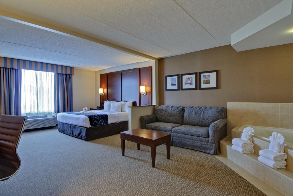 Comfort Suites Manassas Battlefield Park Exterior photo